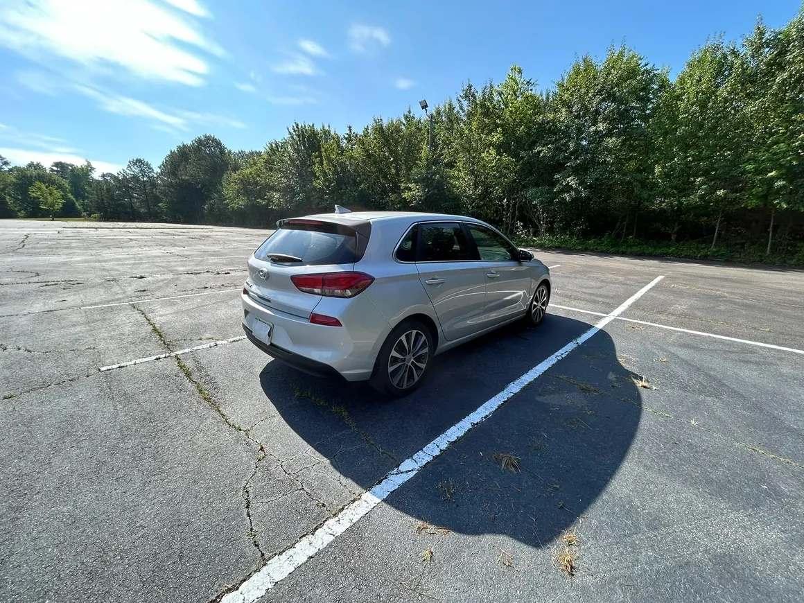 2019 Hyundai Elantra GT 4