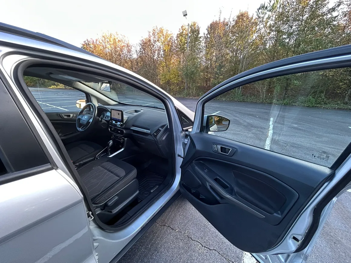 2020 Ford Ecosport SE 17